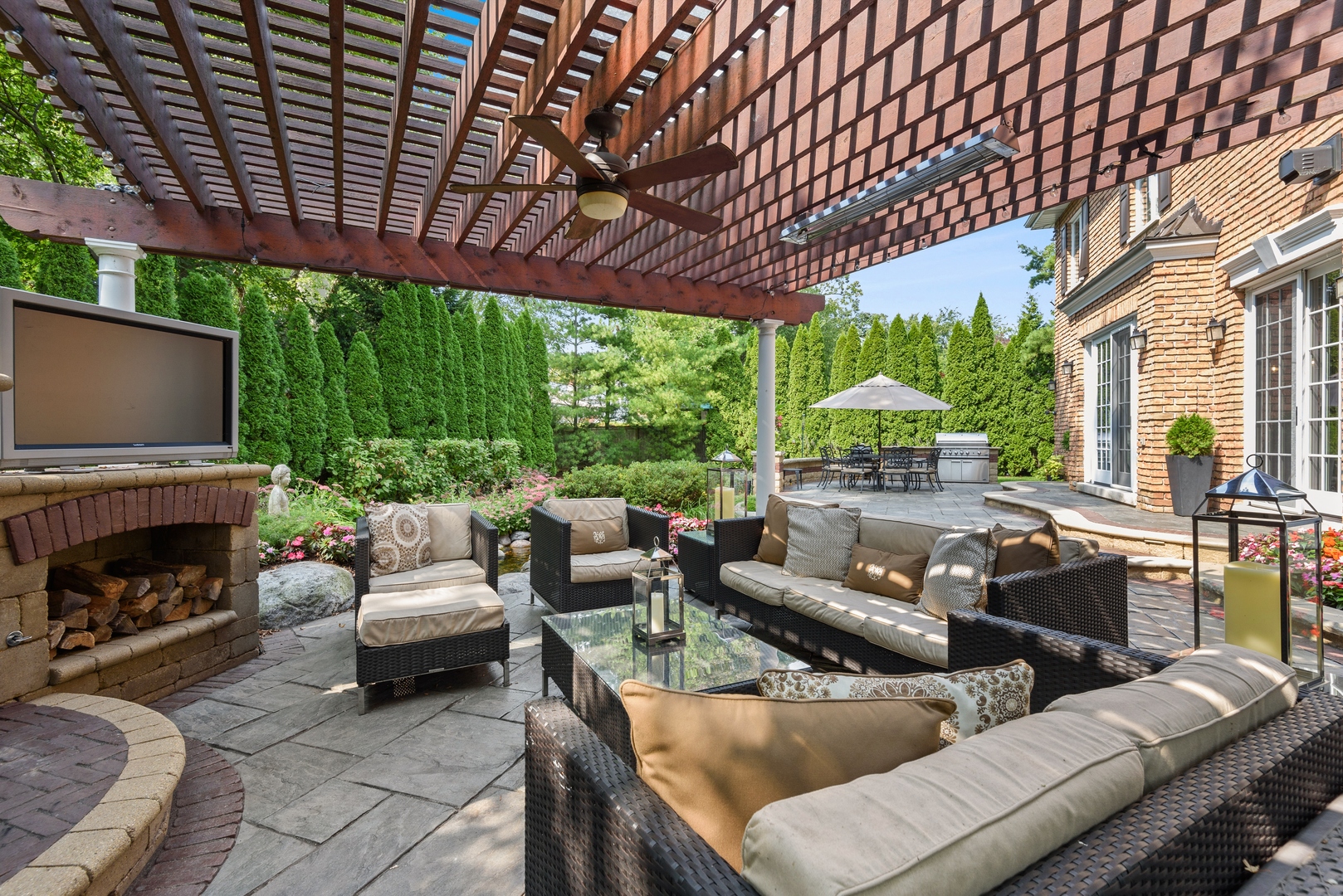 856 Sheridan Road Winnetka, IL 60093 - Photo 8 of 54