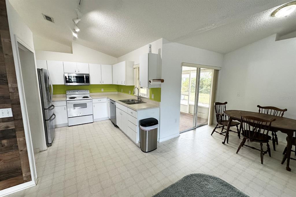 57 Botany Lane Palm Coast, FL 32137 - Photo 3 of 22