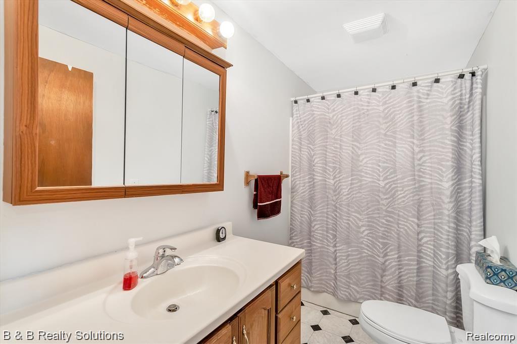 8820 Rumph Road Silverwood, MI 48760 - Photo 17 of 33