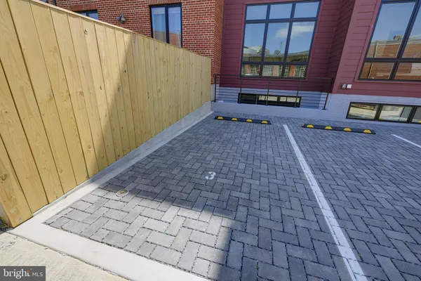 $3,500 | 4347 Harrison Street Northwest, Unit 3, Washington, DC 20015