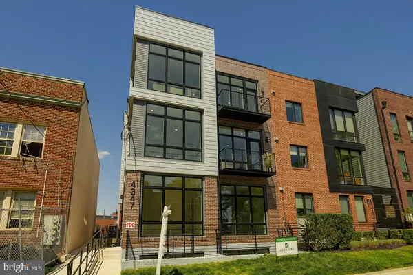 $3,500 | 4347 Harrison Street Northwest, Unit 3, Washington, DC 20015