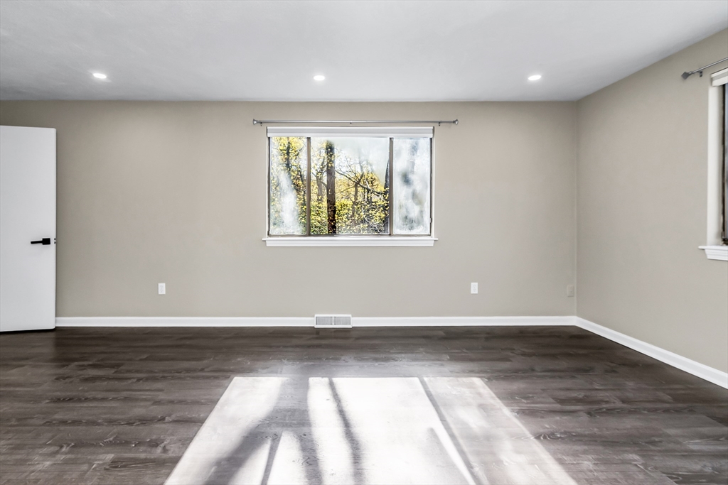146 Mountain Gate Road, Unit 146 Ashland, MA 01721 - Photo 32 of 41 Gallery Image 32