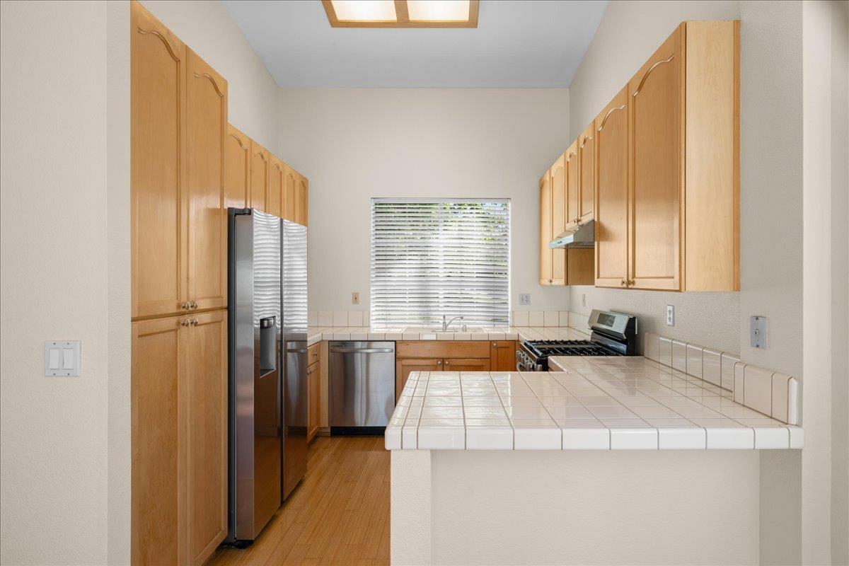 1074 Rathbone Circle Folsom, CA 95630 - Photo 13 of 32