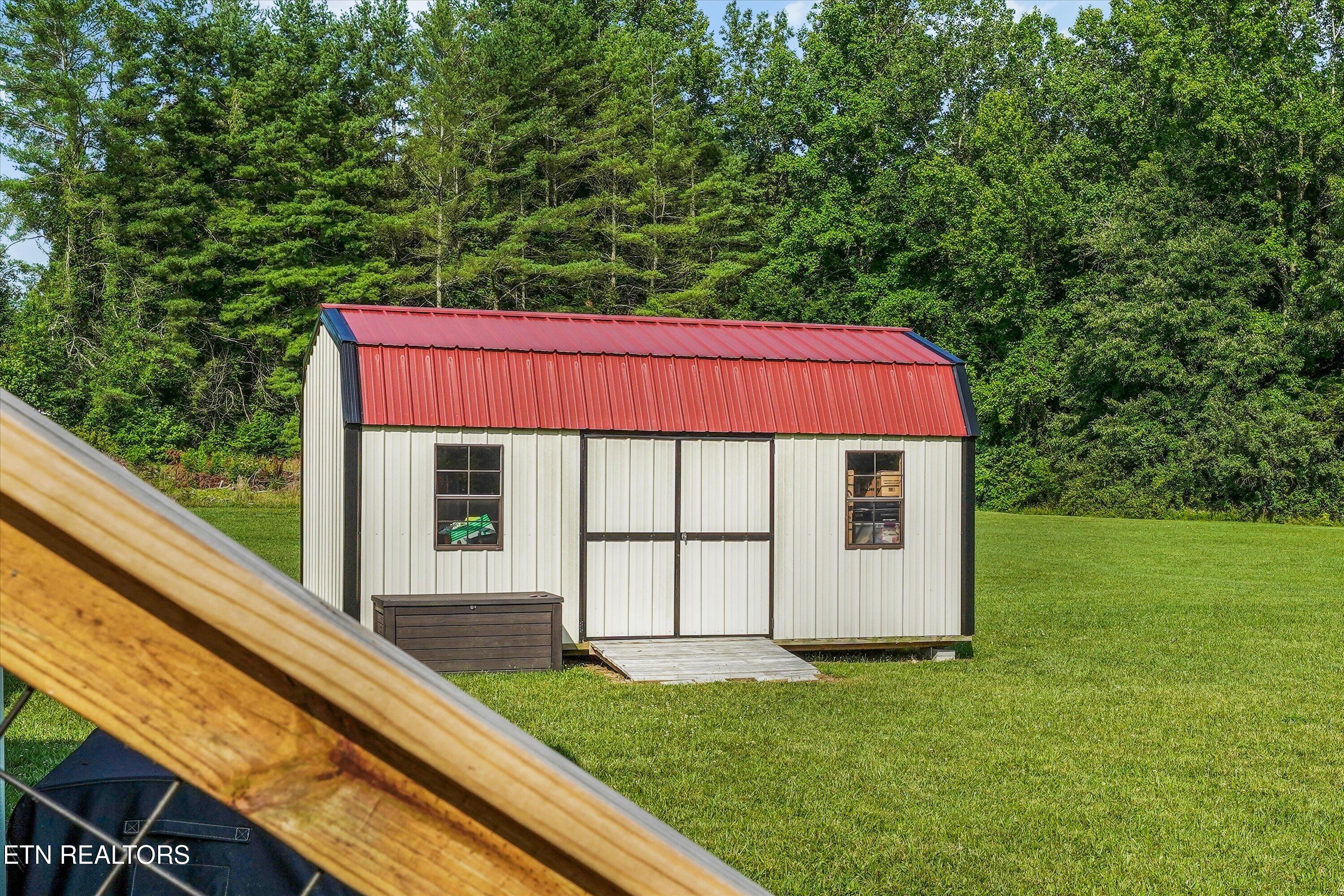420 Heidel Road Wartburg, TN 37887 - Photo 37 of 43 37-420 Heidel Rd08