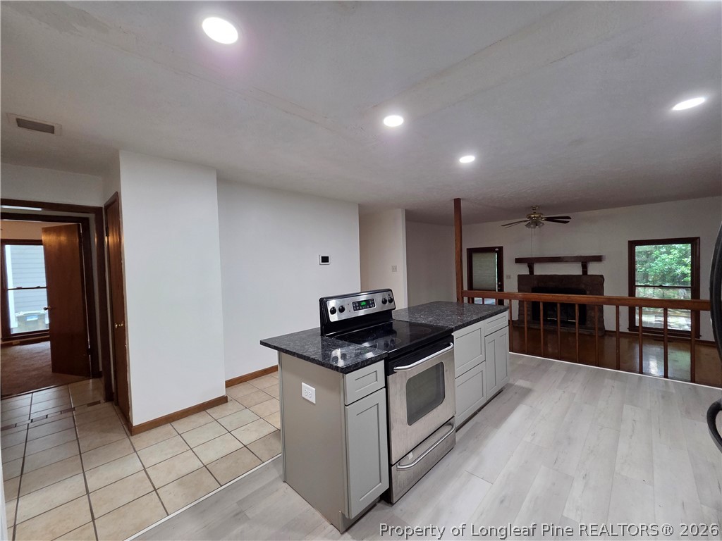 5611 Nix Road Fayetteville, NC 28314 - Photo 4 of 10