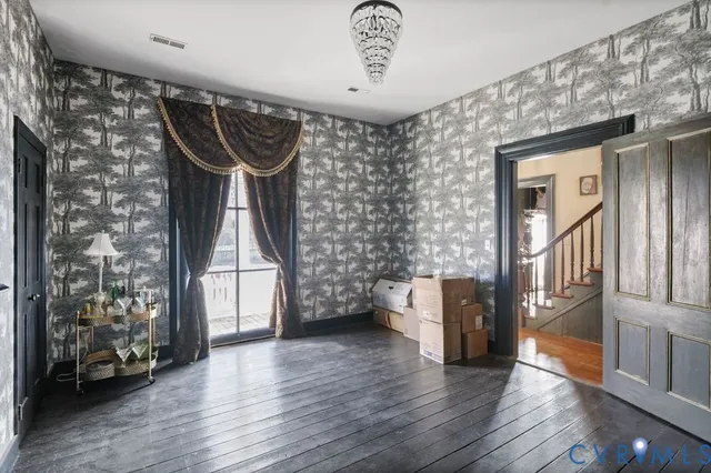 $299,950 | 243 High Street, Petersburg, VA 23803