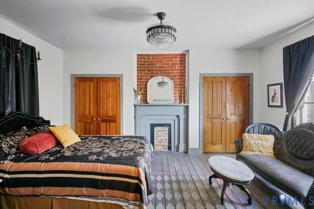 $299,950 | 243 High Street, Petersburg, VA 23803