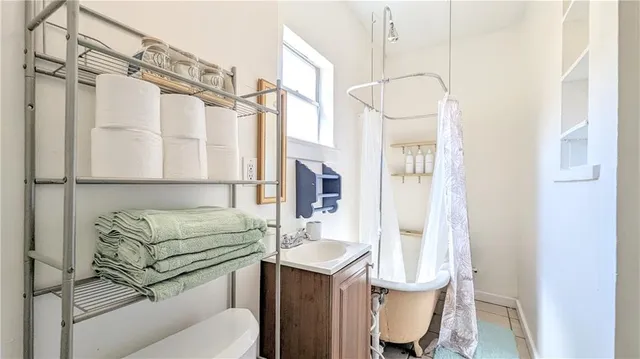 $1,350 | 2605 Danneel Street, Unit A, New Orleans, LA 70113