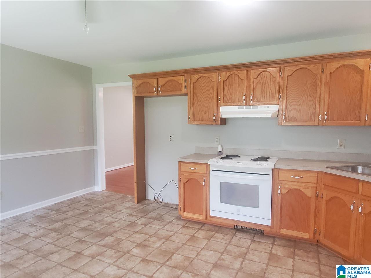 4905 Heifner Road Birmingham, AL 35224 - Photo 7 of 26