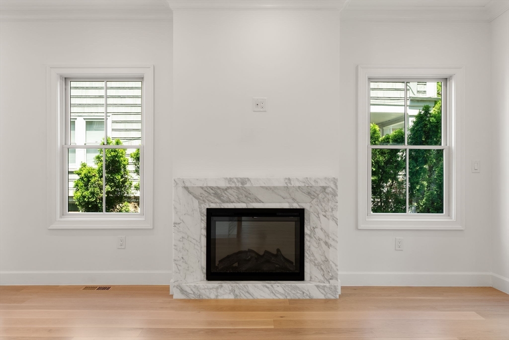 18 Naples Road Brookline, MA 02446 - Photo 7 of 40