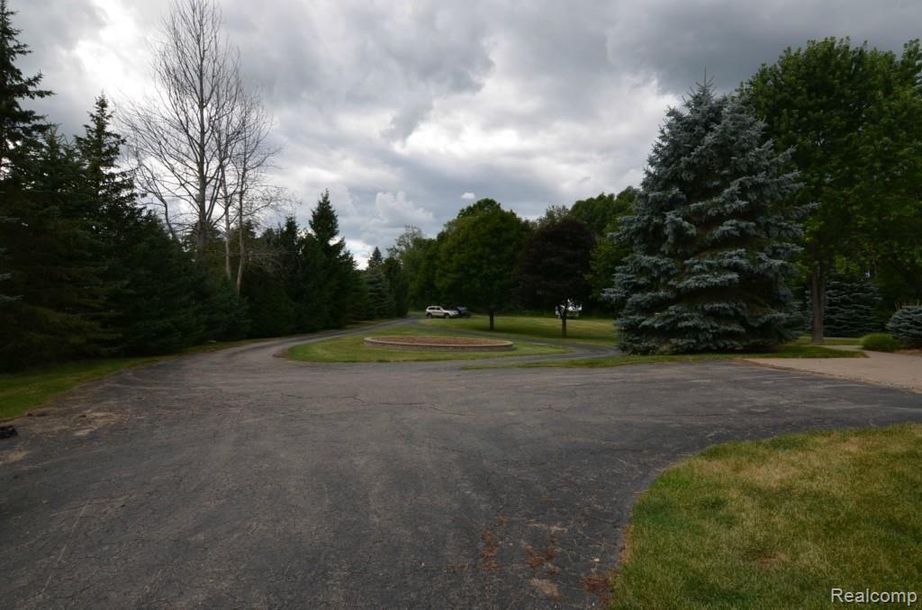 8620 Eaton Road Davisburg, MI 48350 - Photo 53 of 55 DSC_0998.jpg