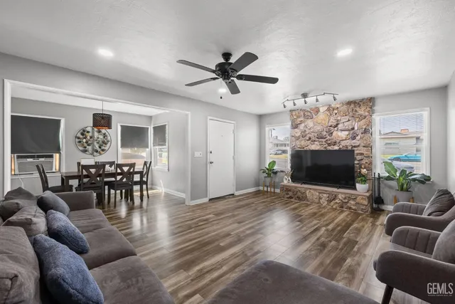 $309,999 | Undisclosed Address, Bakersfield, CA 93308