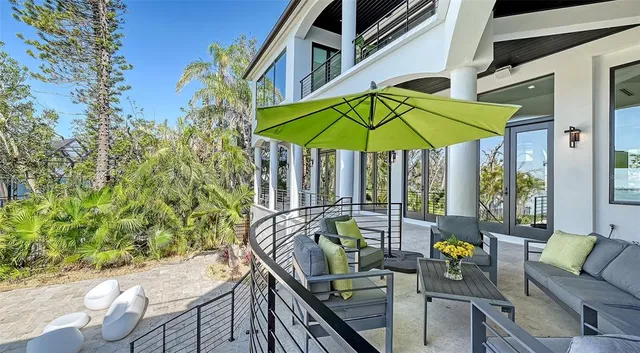 $7,900,000 | 1540 Hillview Drive, Sarasota, FL 34239