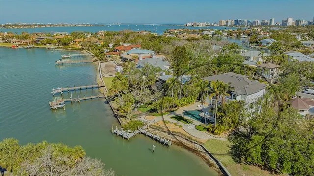 $7,900,000 | 1540 Hillview Drive, Sarasota, FL 34239