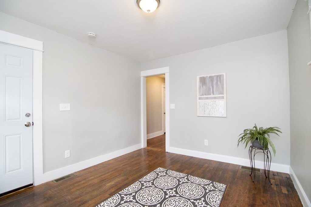 65 Maynard Street Springfield, MA 01109 - Photo 6 of 42 Gallery Image 6