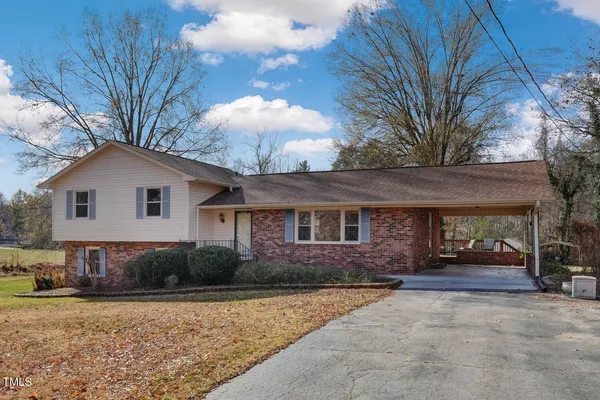 $289,900 | 1401 Coach Reidsville Nc 27320, Reidsville, NC 27320