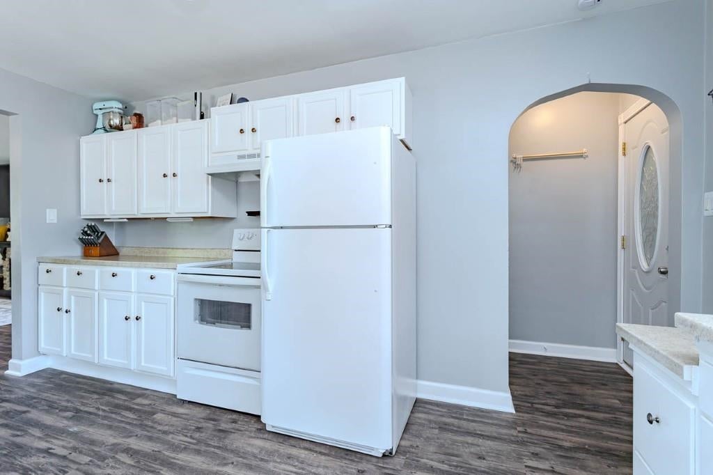 519 Kamke Street Rothschild, WI 54474 - Photo 10 of 55 Gallery Image 10