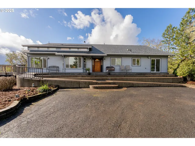 $1,400,000 | 1670 Grouse Butte Lane, Roseburg, OR 97470