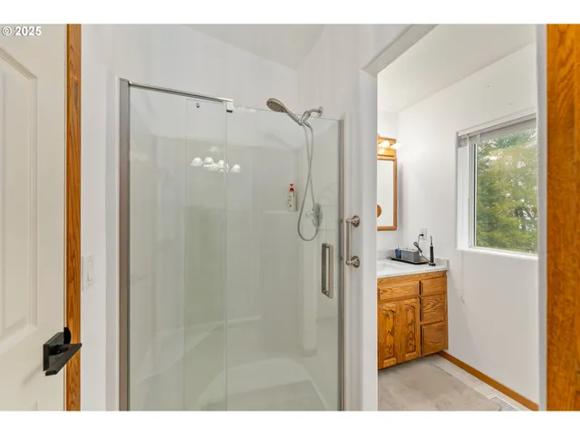 $1,400,000 | 1670 Grouse Butte Lane, Roseburg, OR 97470