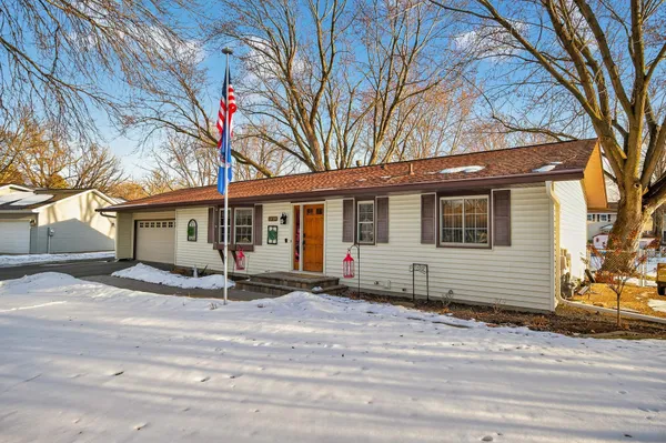 $467,500 | 10729 103rd Place North, Maple Grove, MN 55369