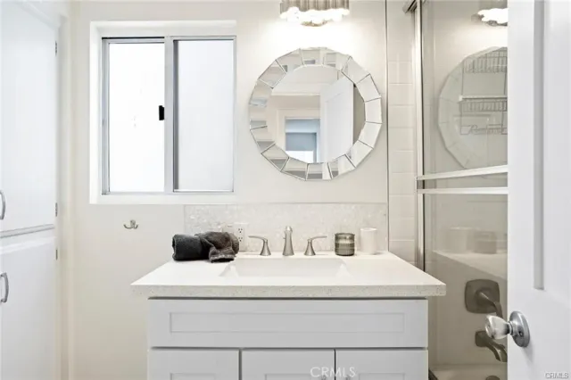 $6,475 | 418 East Oceanfront, Newport Beach, CA 92661