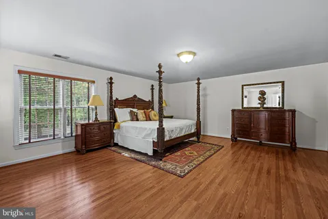 $1,250,000 | 1302 Bluegrass Way, Gambrills, MD 21054
