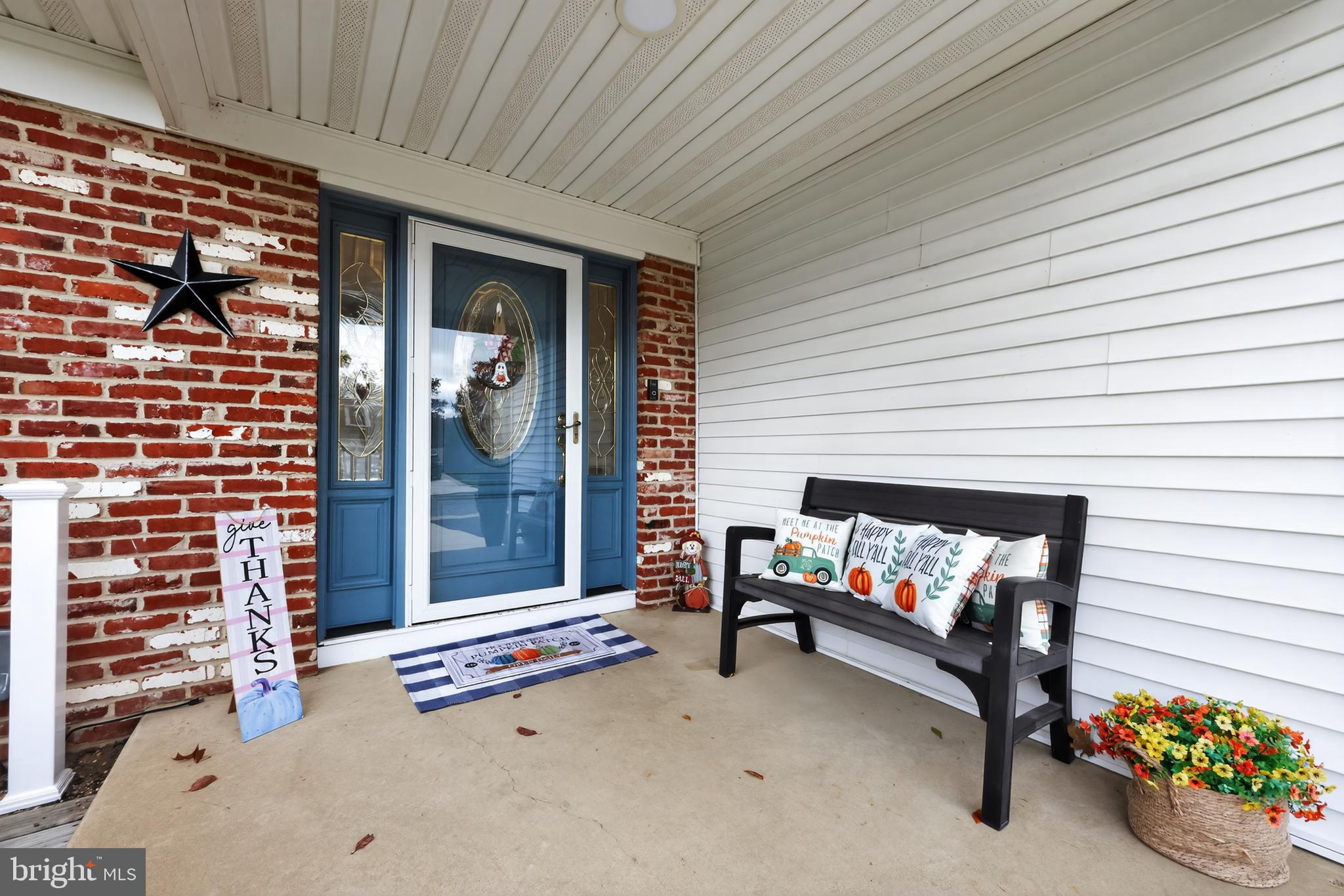 665 Chatham Road Somerdale, NJ 08083 - Photo 32 of 36 a outdoor living space with patio furniture and a potted plant