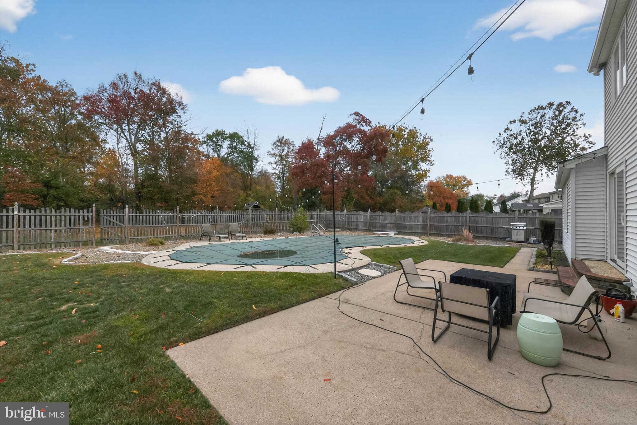 665 Chatham Road Somerdale, NJ 08083 - Photo 33 of 36 a view of a bench in a yard