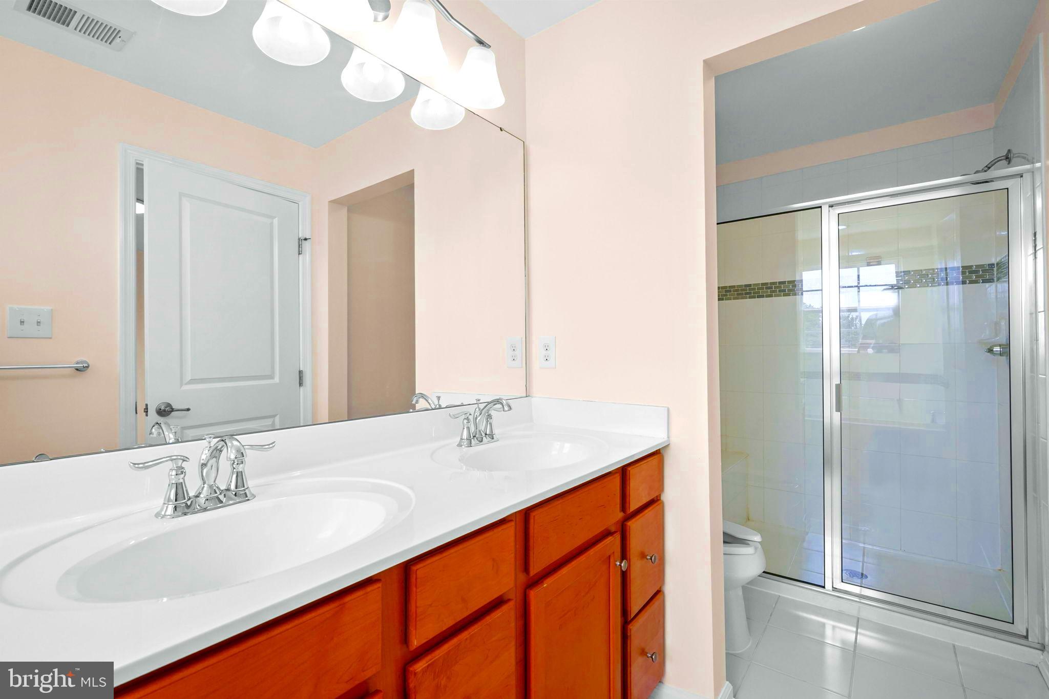 20 Benford Lane Edgewater Park, NJ 08010 - Photo 28 of 34