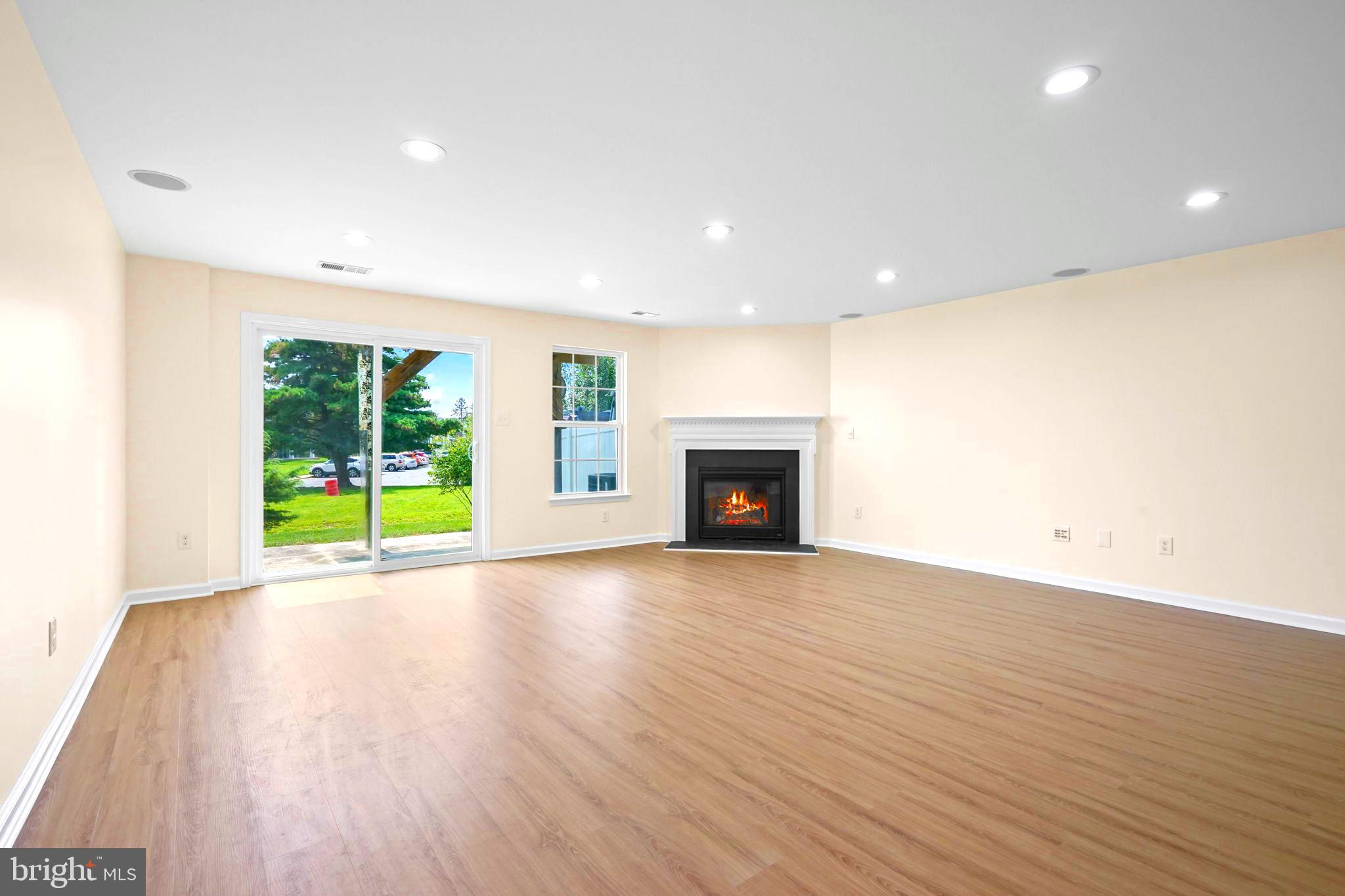 20 Benford Lane Edgewater Park, NJ 08010 - Photo 7 of 34