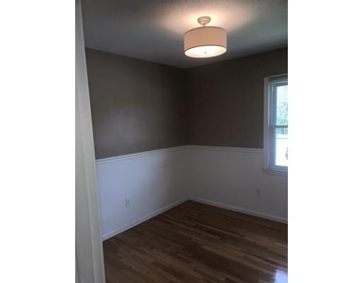 9 Hingham Road Worcester, MA 01606 - Photo 12 of 20 Gallery Image 12
