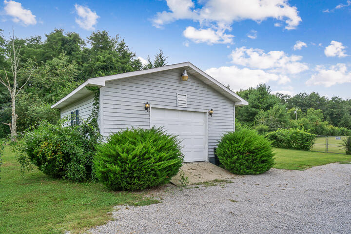 1079 Potato Farm Road Crossville, TN 38571 - Photo 22 of 40 DSC05361
