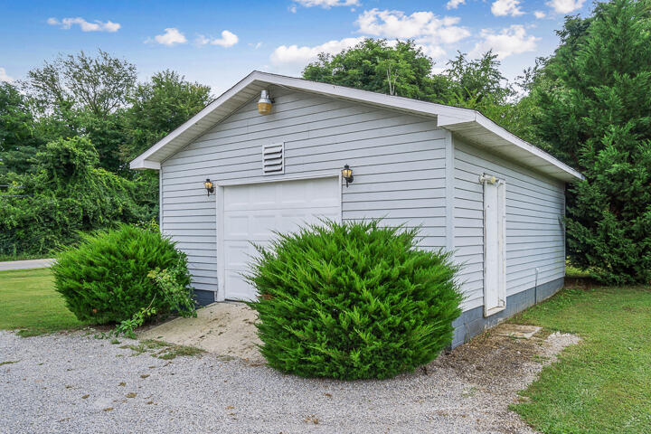 1079 Potato Farm Road Crossville, TN 38571 - Photo 38 of 40 DSC05373
