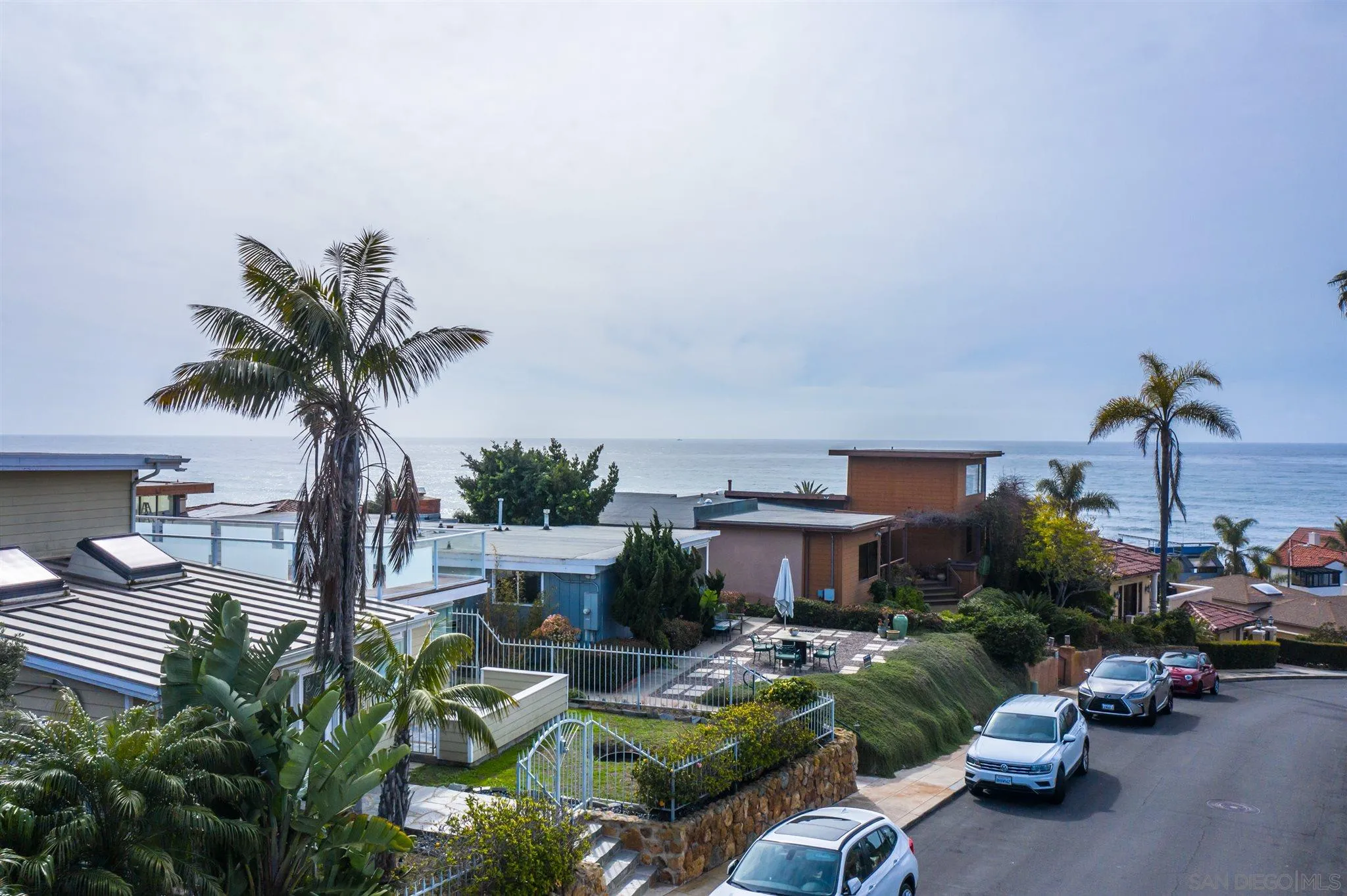 5616 Abalone Place La Jolla, CA 92037 - Photo 7 of 18 a front view of a house with sitting area