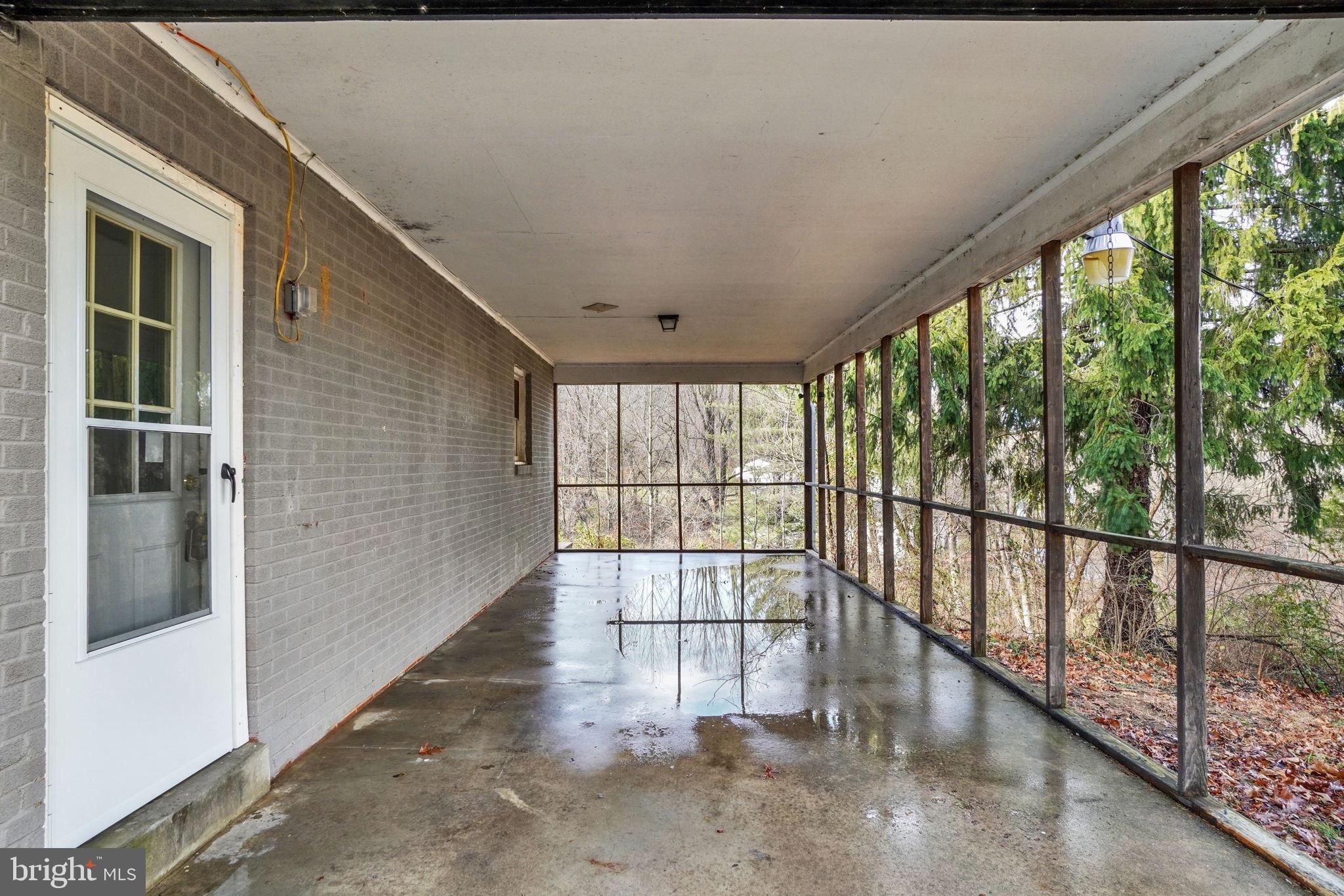 5714 Spruce Road Felton, PA 17322 - Photo 19 of 33 a view of entryway