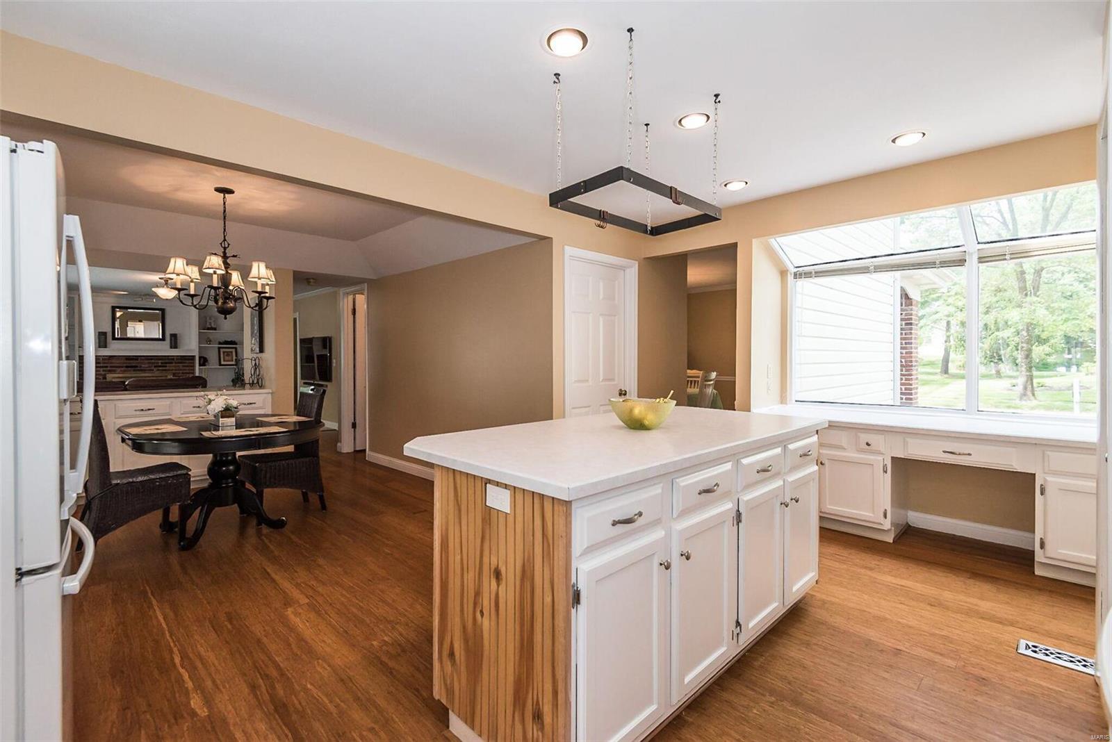 16235 Windfall Ridge Drive Chesterfield, MO 63005 - Photo 20 of 47 Gallery Image 20