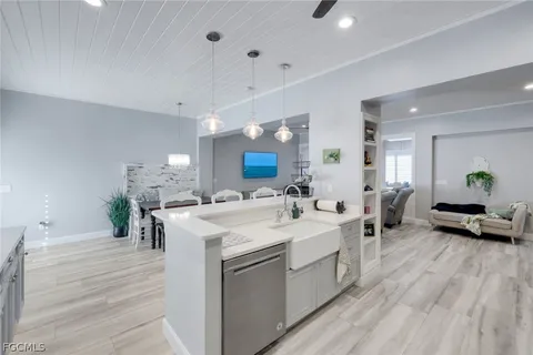 $4,995,000 | 13731 East Terry Street, Bonita Springs, FL 34135