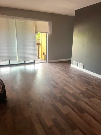 $75,000 | 1249 Cunningham Drive, Unit 3E, Calumet City, IL 60409