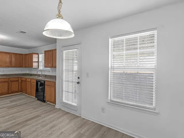 $2,300 | 305 Nunnally Drive, Stockbridge, GA 30281