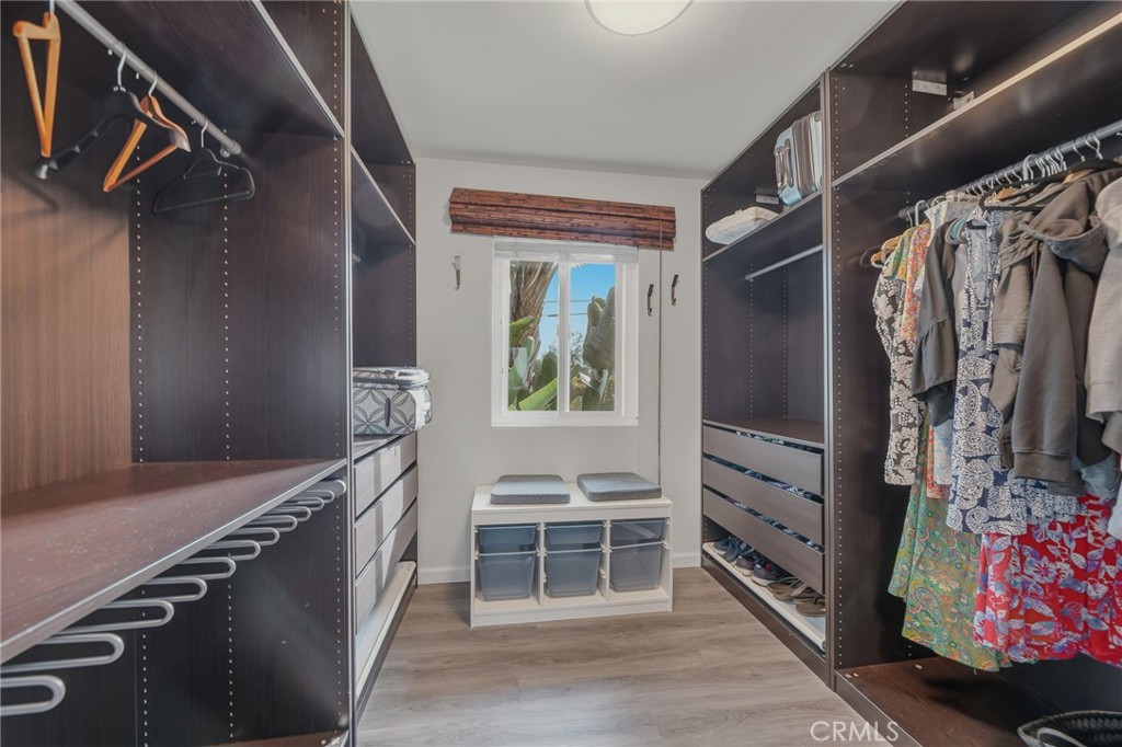 1864 Winterwarm Drive Fallbrook, CA 92028 - Photo 30 of 57 Primary Closet