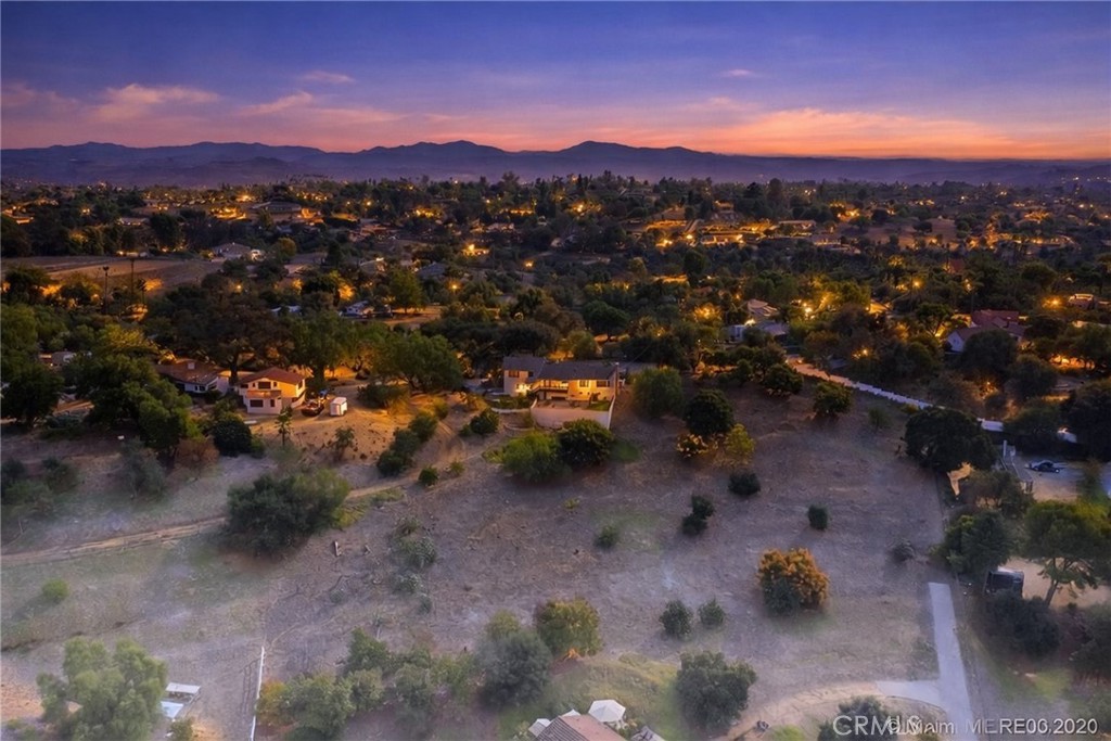 1864 Winterwarm Drive Fallbrook, CA 92028 - Photo 57 of 57 Backyard Views at Dusk