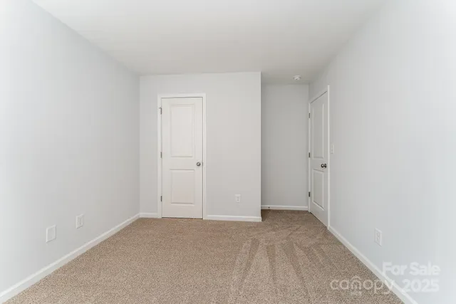 $379,990 | 3031 Breslin Street, Charlotte, NC 28214