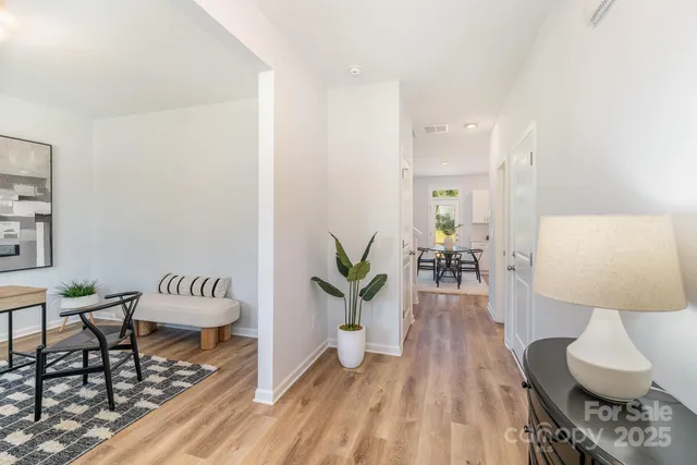 $379,990 | 3031 Breslin Street, Charlotte, NC 28214