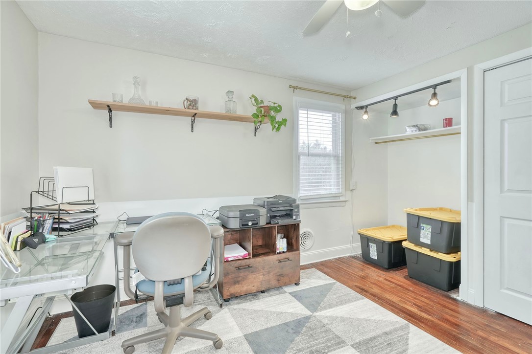 232 Fielding Road Greece, NY 14626 - Photo 13 of 36