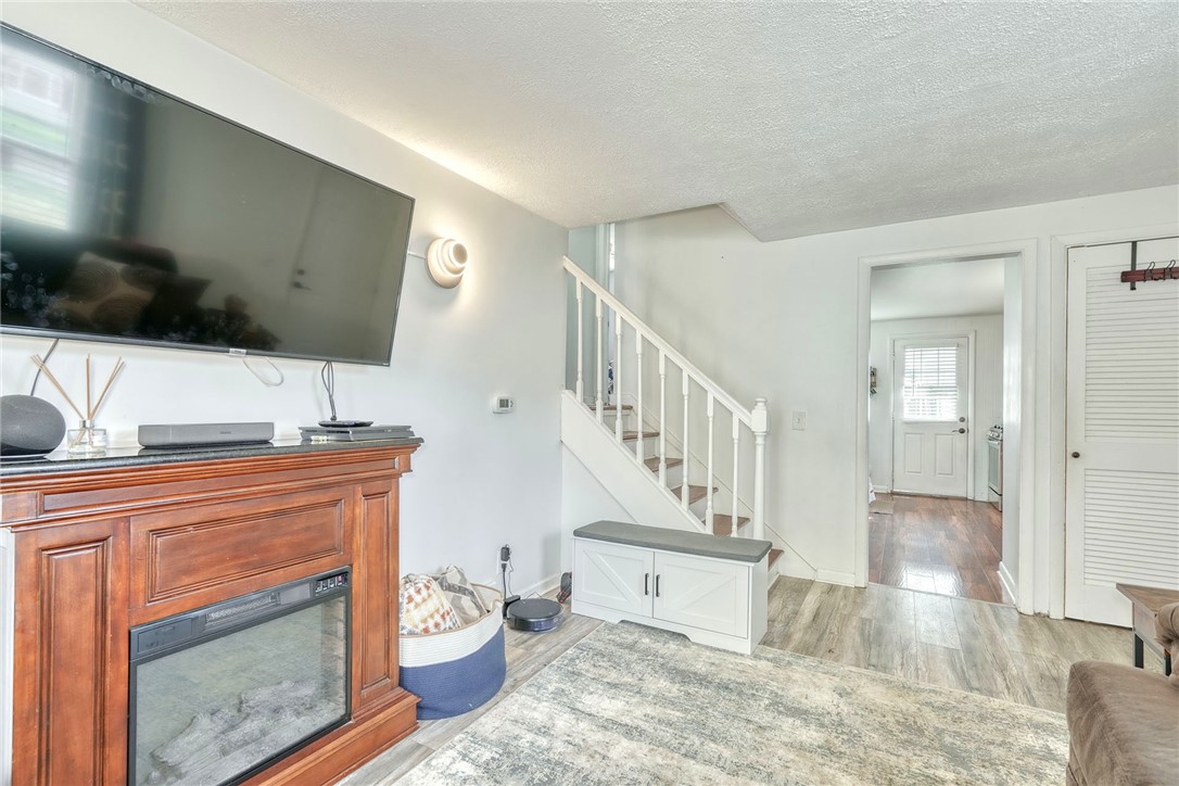 232 Fielding Road Greece, NY 14626 - Photo 10 of 36