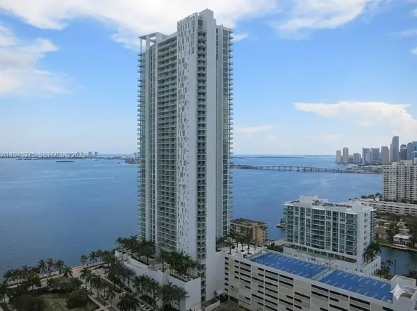 $3,995 | 2900 Northeast 7th Avenue, Unit 808, Miami, FL 33137