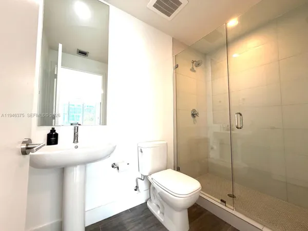 $3,995 | 2900 Northeast 7th Avenue, Unit 808, Miami, FL 33137