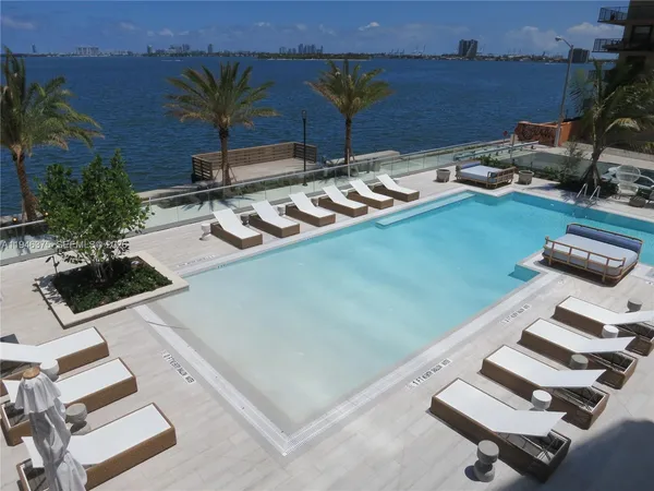 $3,995 | 2900 Northeast 7th Avenue, Unit 808, Miami, FL 33137