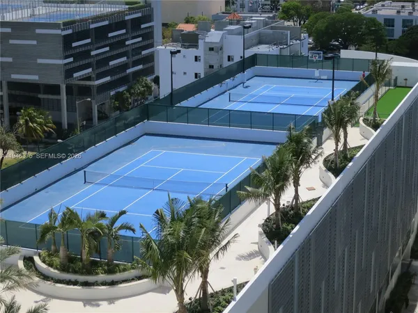 $3,995 | 2900 Northeast 7th Avenue, Unit 808, Miami, FL 33137