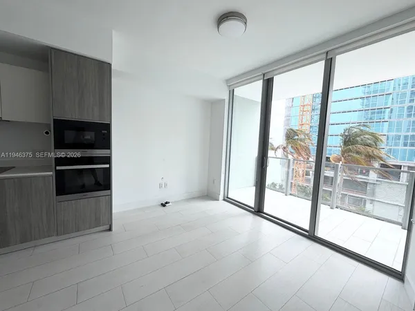 $3,995 | 2900 Northeast 7th Avenue, Unit 808, Miami, FL 33137